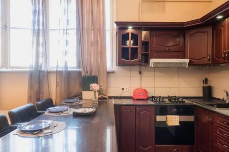 ブダペストCharming Flat In The Centerアパートメント エクステリア 写真